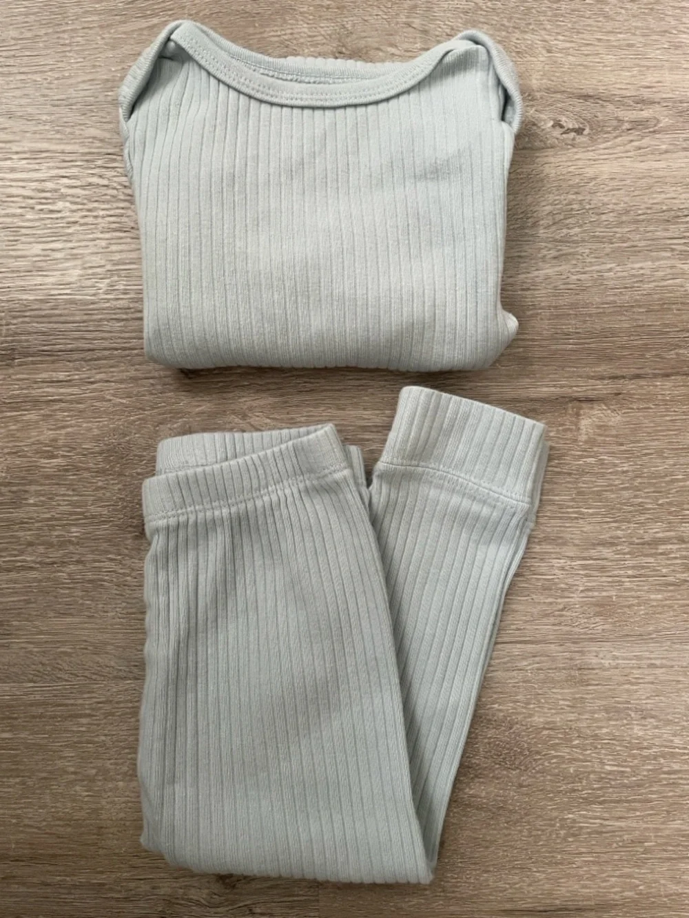 Cloud Island light blue ribbed bodysuit set size 12 months
